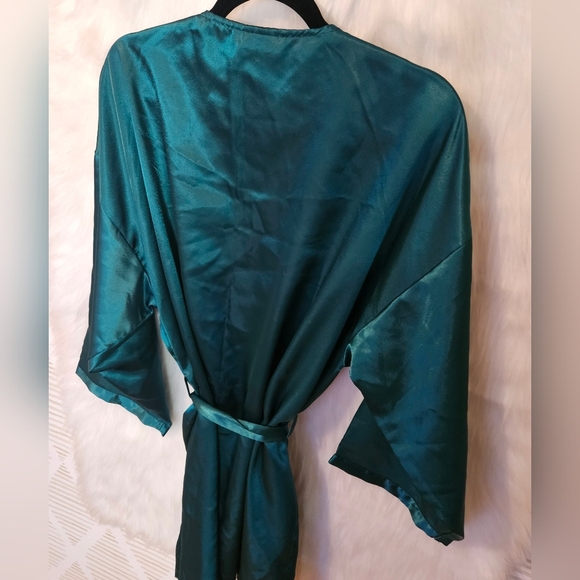 La Senza Classic Teal Satin Mini Robe w/Tie Belt - Picture 4 of 8